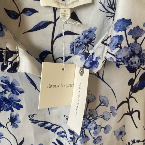 Favorite Daughter The Smooth Ex Boyfriend Button Up Shirt White & Blue Floral - Picture 6 of 11
